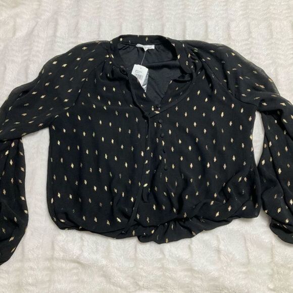 Blu Pepper Tops - Blu Pepper cropped blouse , Small black with gold detail NWT
